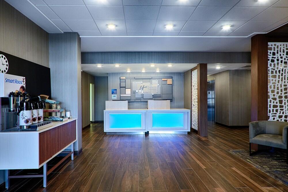 Express - Trenton South By Ihg 2*